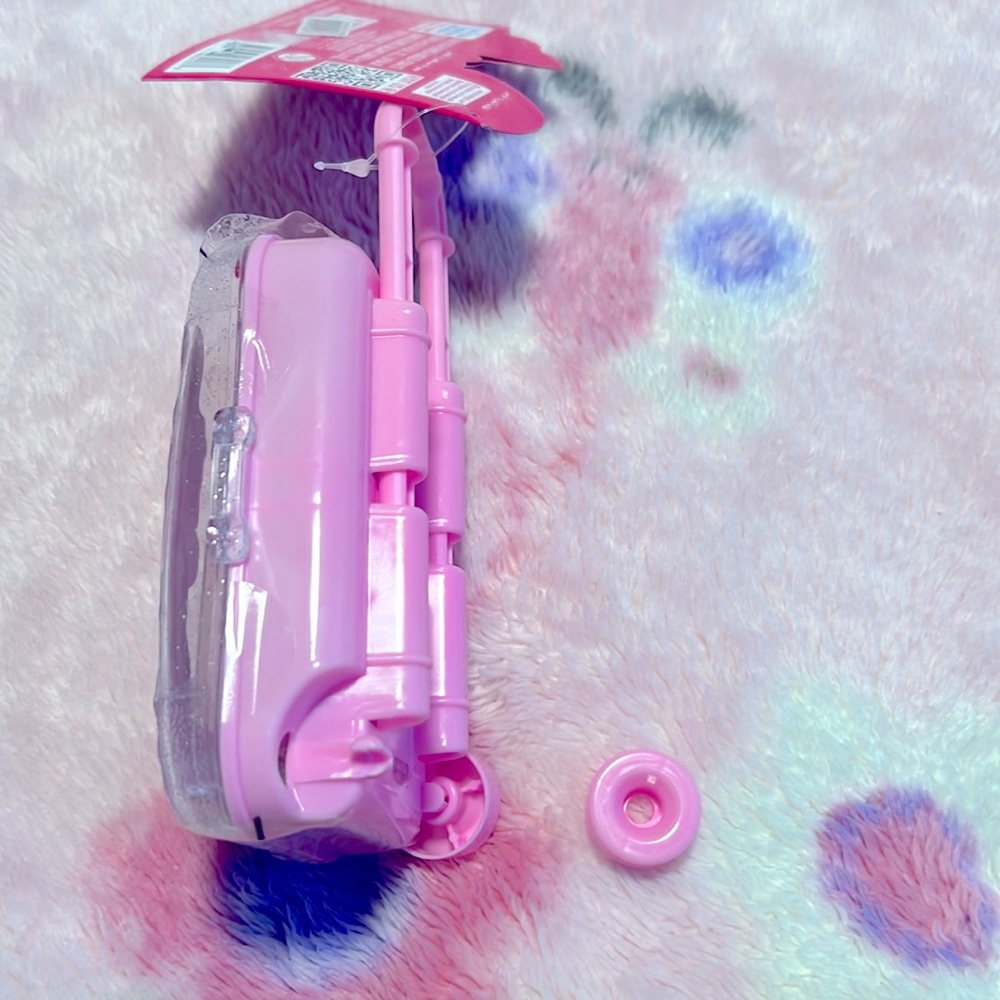 Barbie Cosmetic Set - Picture 6 of 7